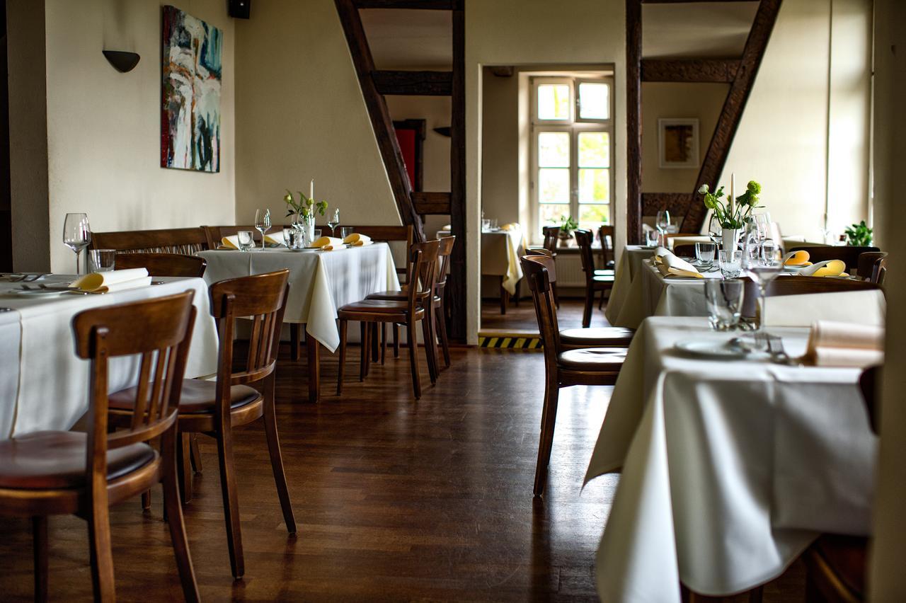 Landhotel Schloss Soergenloch エクステリア 写真